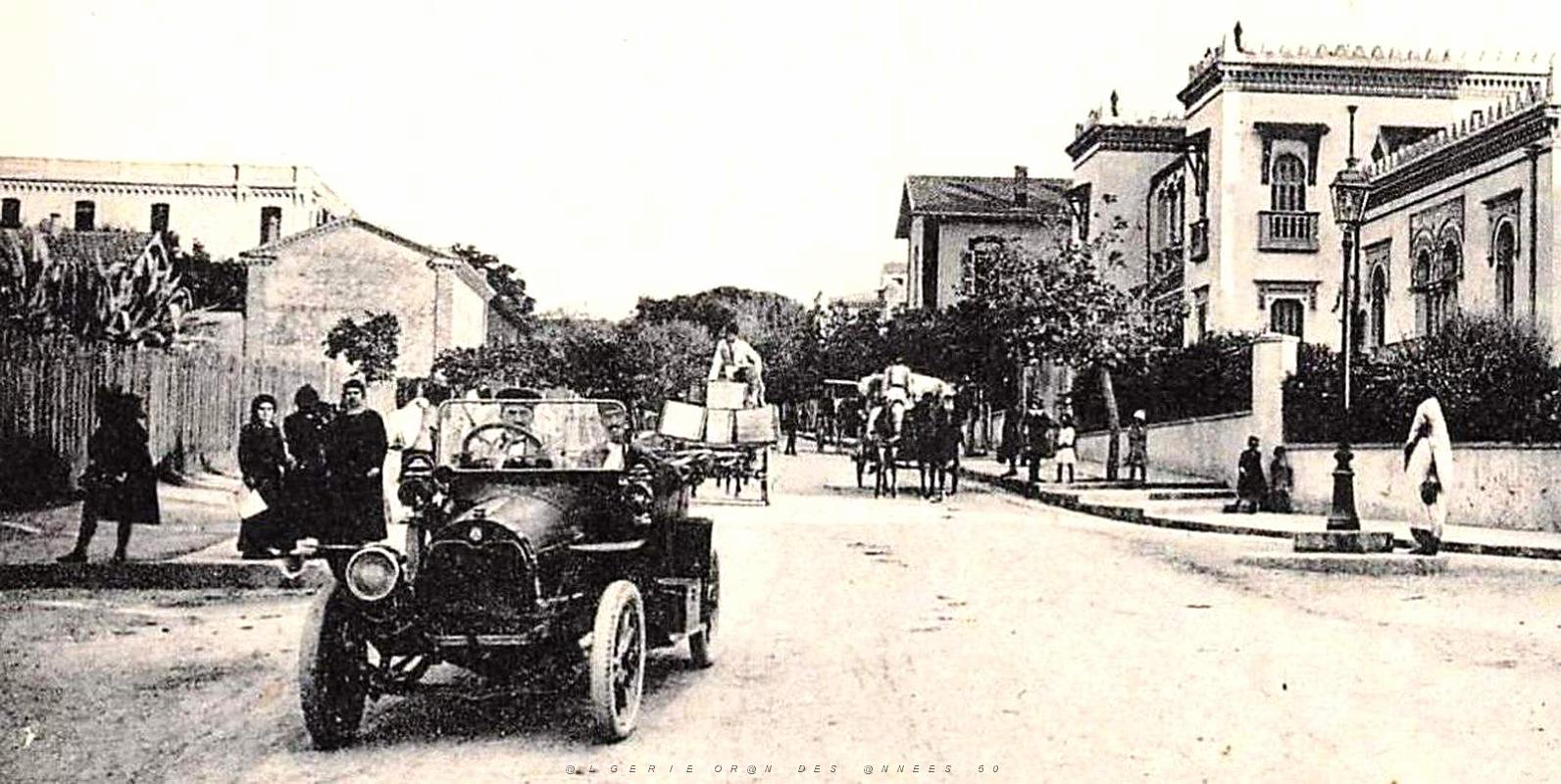 1540- Mostaganem - Avenue2 des 4 chemins.jpg